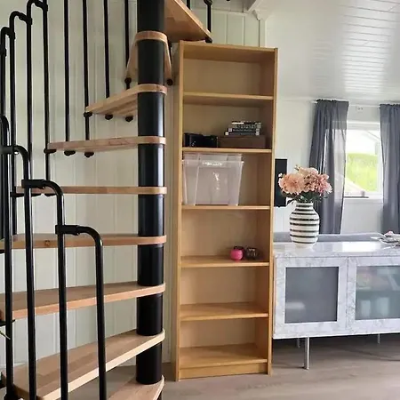 Lekkert Gjestehus Med Gratis Parkering Pa Stedet. Levanger Exterior photo