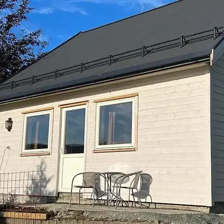 Lekkert Gjestehus Med Gratis Parkering Pa Stedet. Levanger Exterior photo