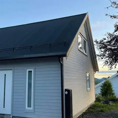Lekkert Gjestehus Med Gratis Parkering Pa Stedet. Levanger Exterior photo