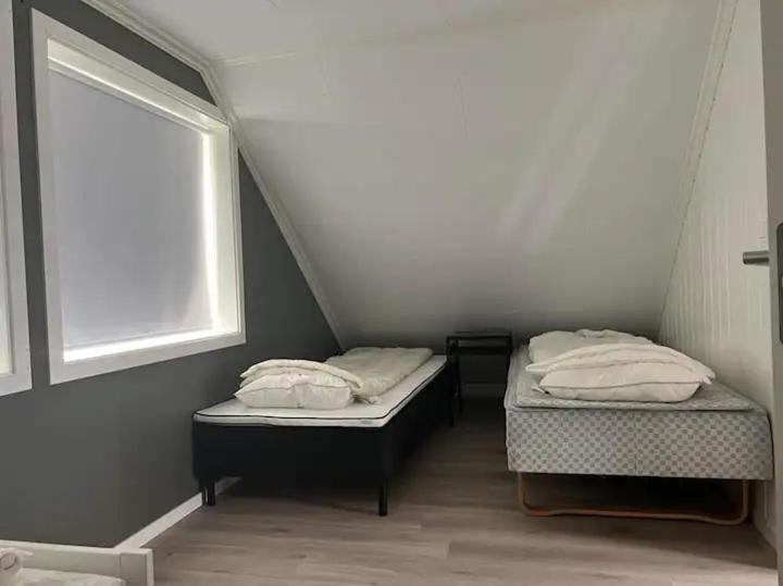 Holiday home Lekkert Med Gratis Parkering Pa Stedet.