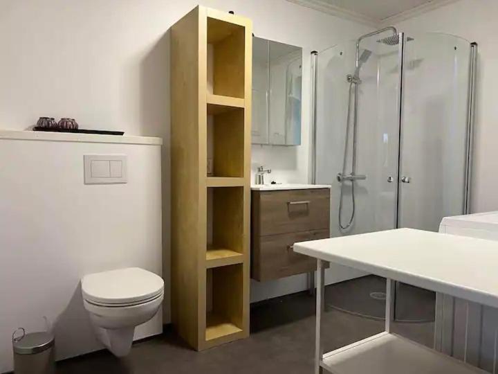 Lekkert Med Gratis Parkering Pa Stedet. Holiday home